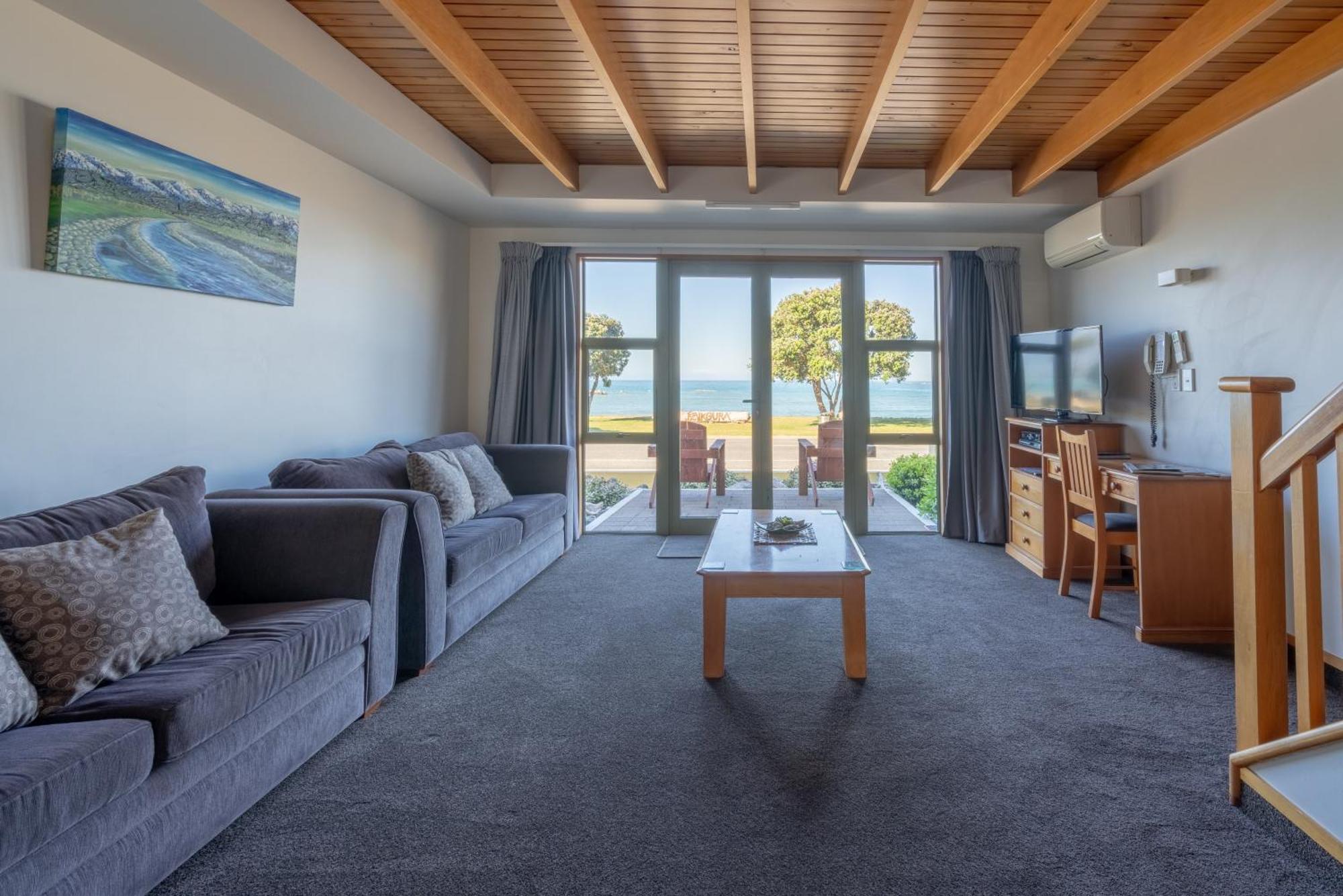 The Anchor Inn Beachfront Motel Kaikoura Ngoại thất bức ảnh